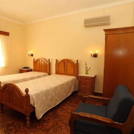 Hotel Residencial Sra. da Lomba Pinhanços Exterior foto